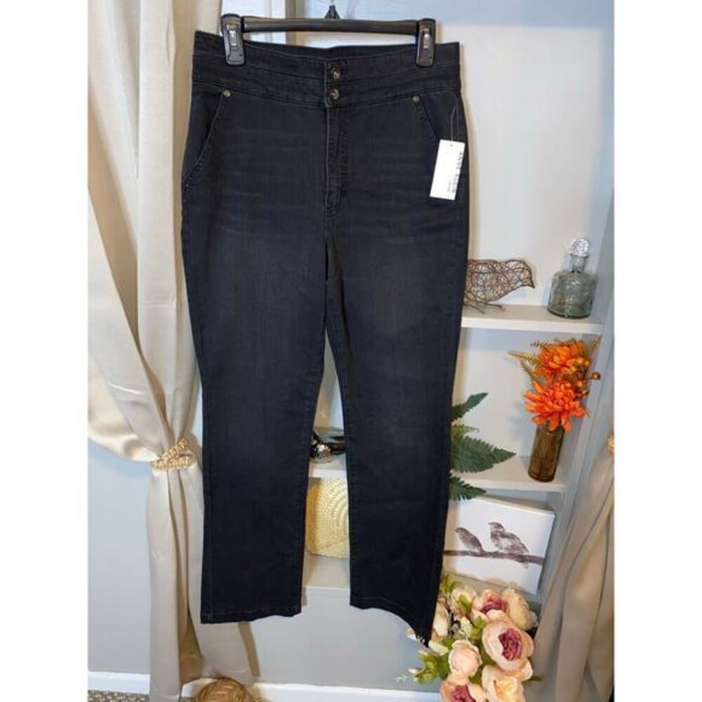 NWT $79.50 Anne Klein Jeans Slim Boot Cut size 8 Black Wash Jeans w/Stretch